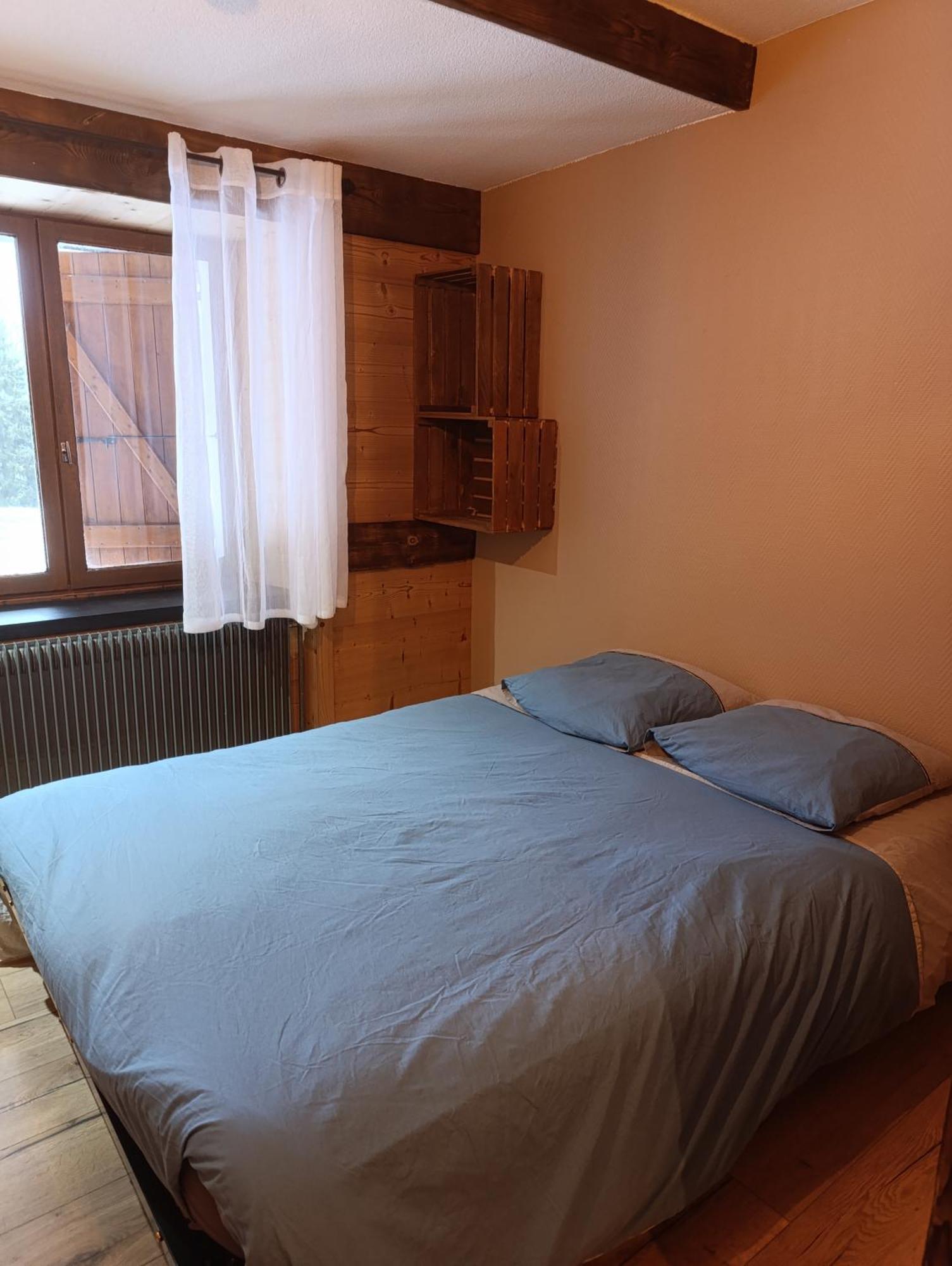 Chambre Les Etoiles De Bevy Septmoncel-Les-Molunes Номер фото